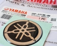 YAMAHA NMAX 125 155 SİNYAL ÜSTÜ GRİ KAPAK AMBLEM LOGO 2DPF413B00 Moto11