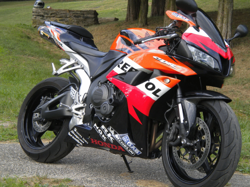 Cbr 600 RR Repsol Grenaj Seti 2009 2012 Moto11