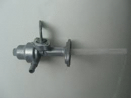 Apache RTR 150 Yakıt Musluğu Moto11