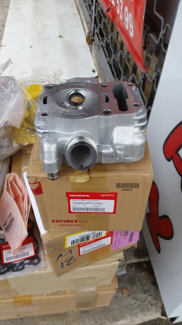 Cbr 125 Orjinal Silindir Üst Kapak Moto11