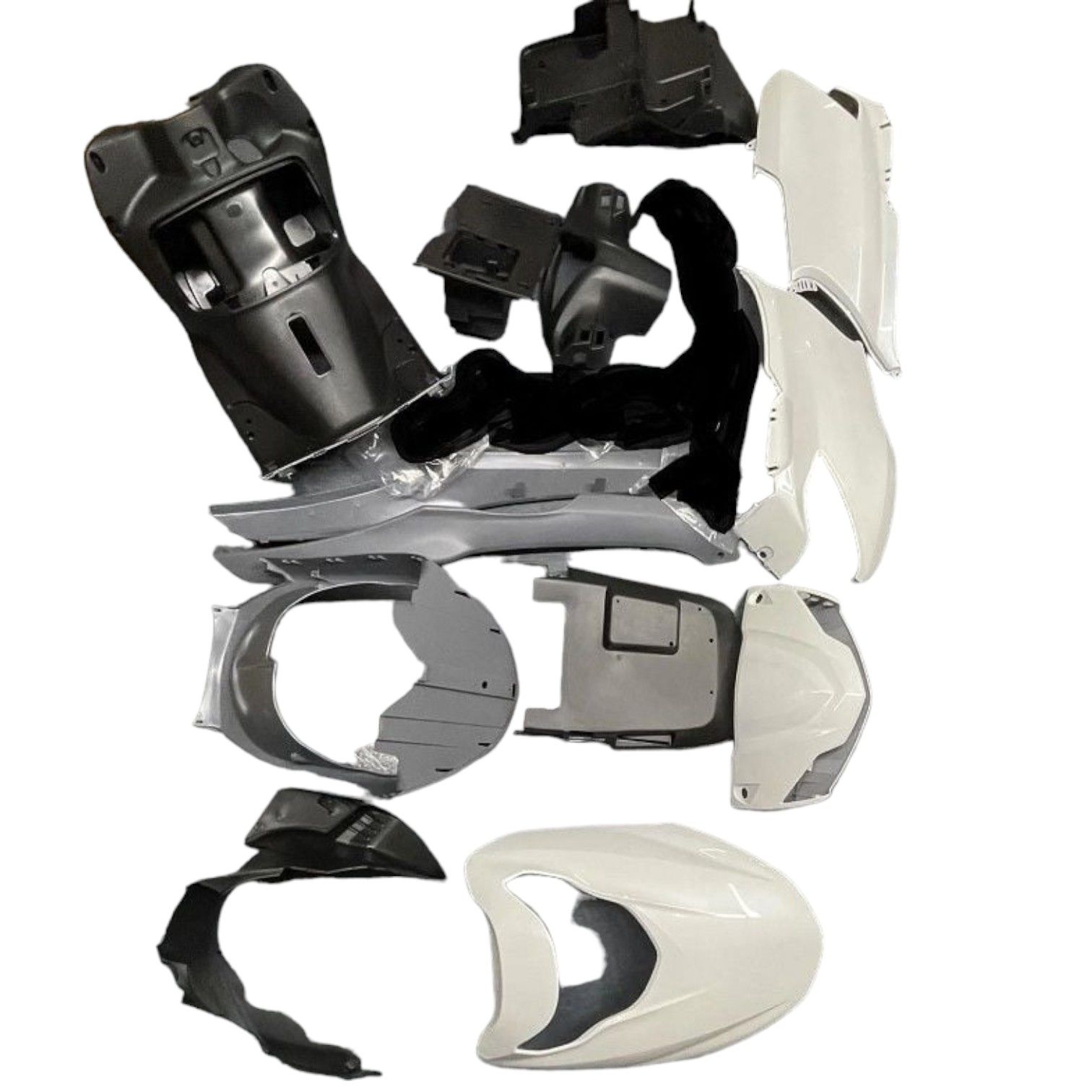 Kuba Zenzero 125 Grenaj Seti Beyaz Moto11