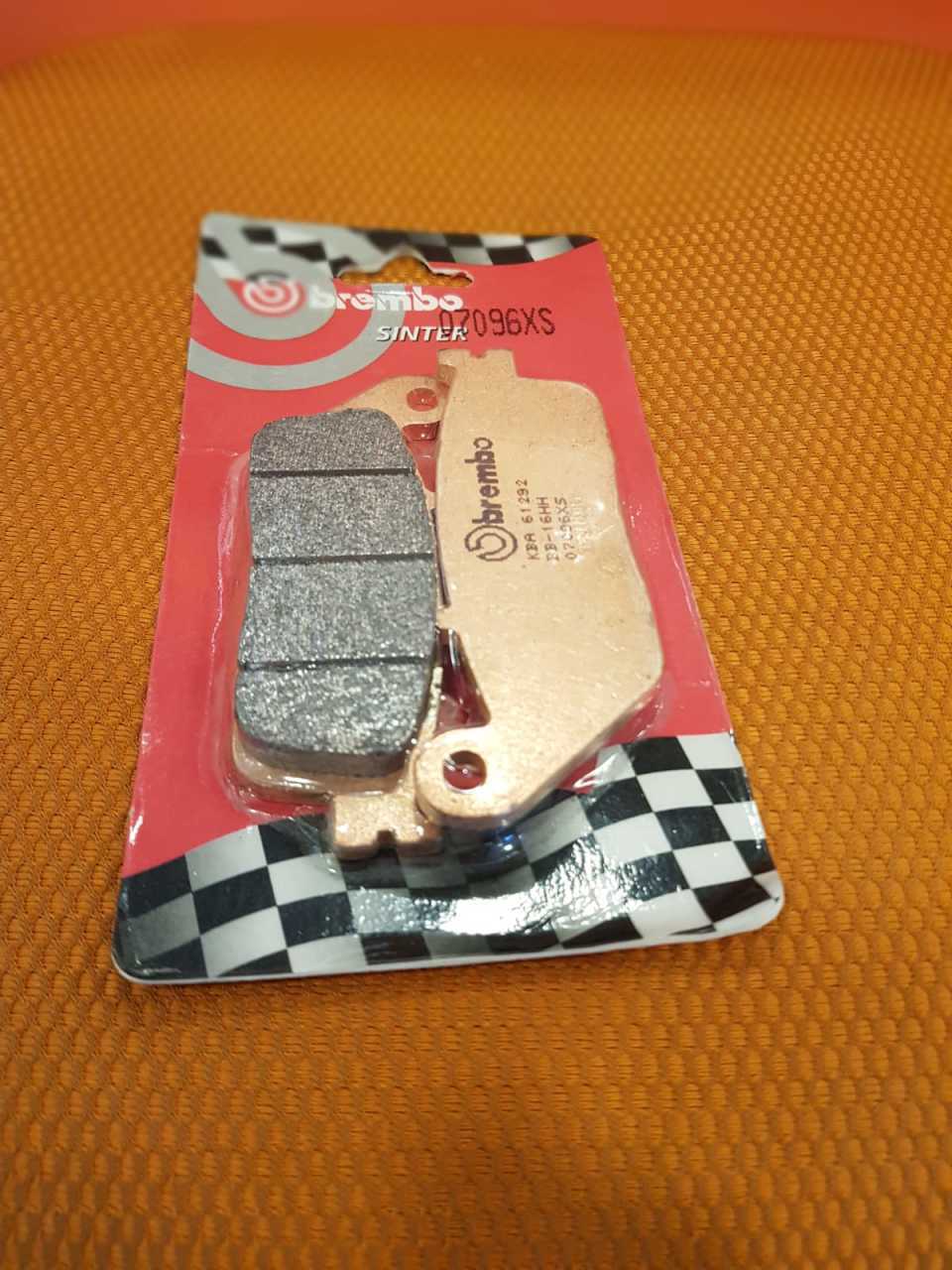 X max 250 Brembo Ön Fren Balatası Moto11