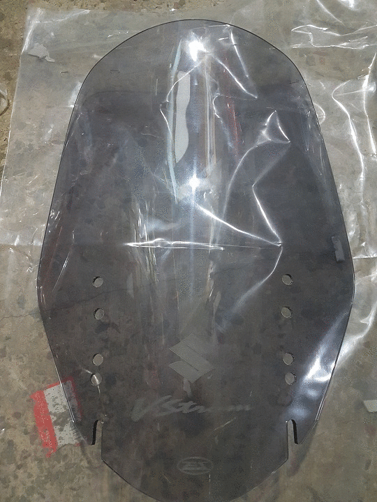 DL 650 Ön Cam Moto11