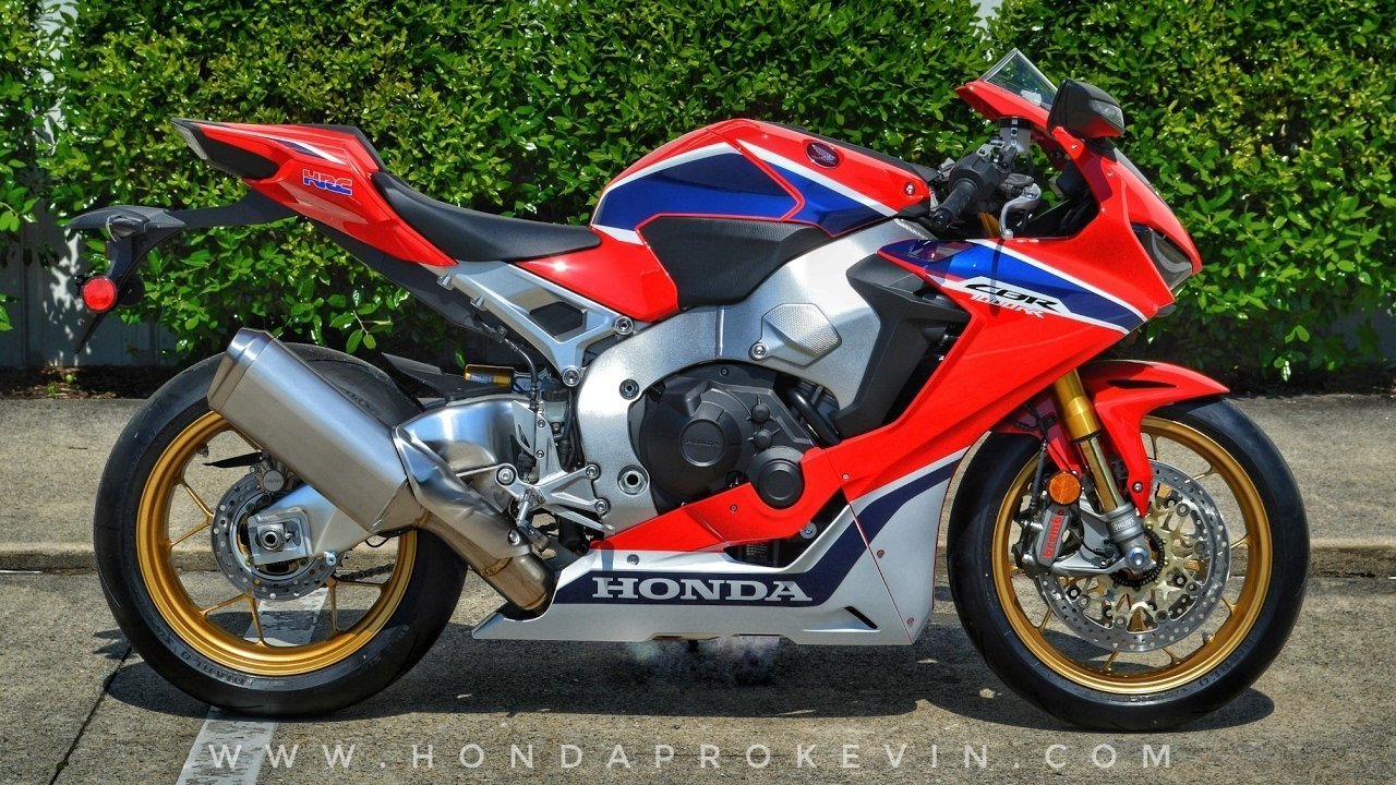 Honda 1000 RR HRC Grenaj Set 2017-2018 Moto11