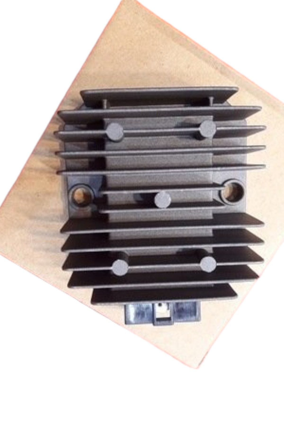 F6 Fazer Konjektör Regulatör Moto11