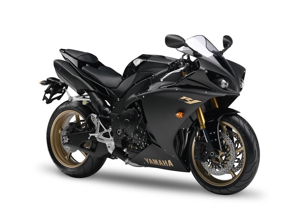 Yamaha Yzf R1 Siyah Grenaj Set 2009-2014 Moto11 | moto11.com
